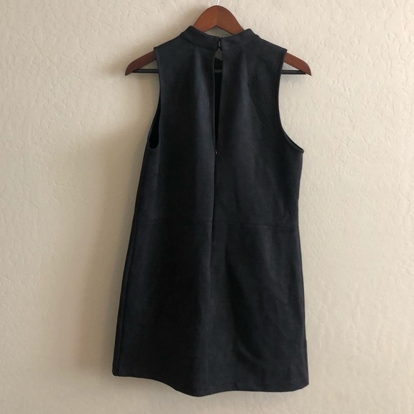 Astr the Label Faux Suede Mock Neck Shift Dress - Picture 6 of 8